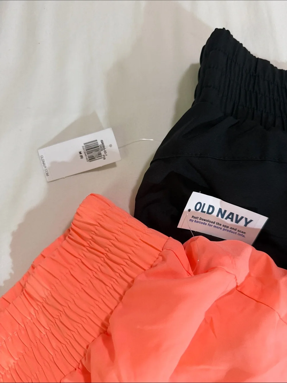 🏃‍♀️ Old Navy Girl’s Athletic Shorts - Black & Coral